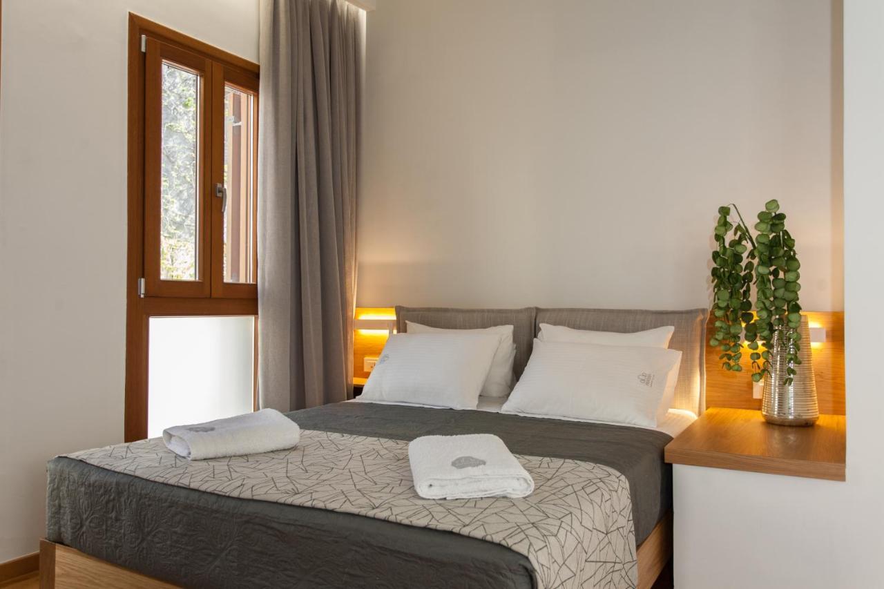 Agora Suites Chrissi Akti Chania Exterior foto